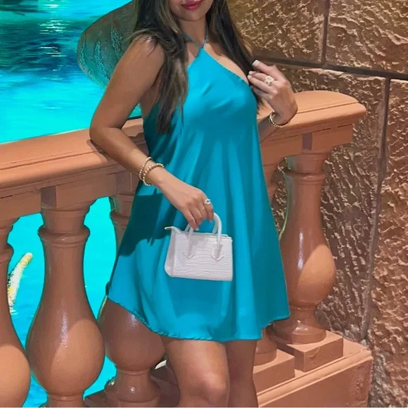 Fashion nova - Aldrin Satin Mini Dress